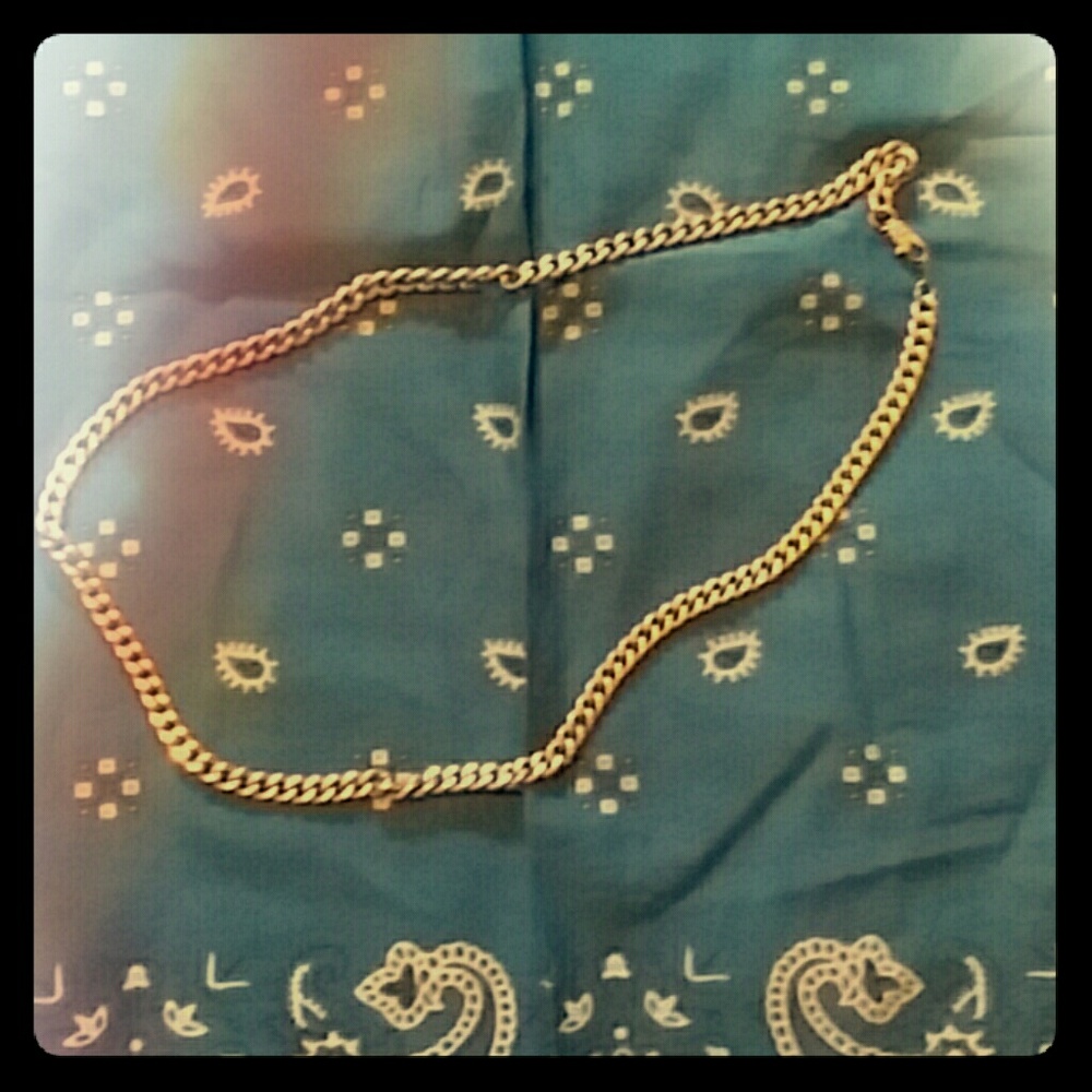 100% real, solid 18k gold chain.
